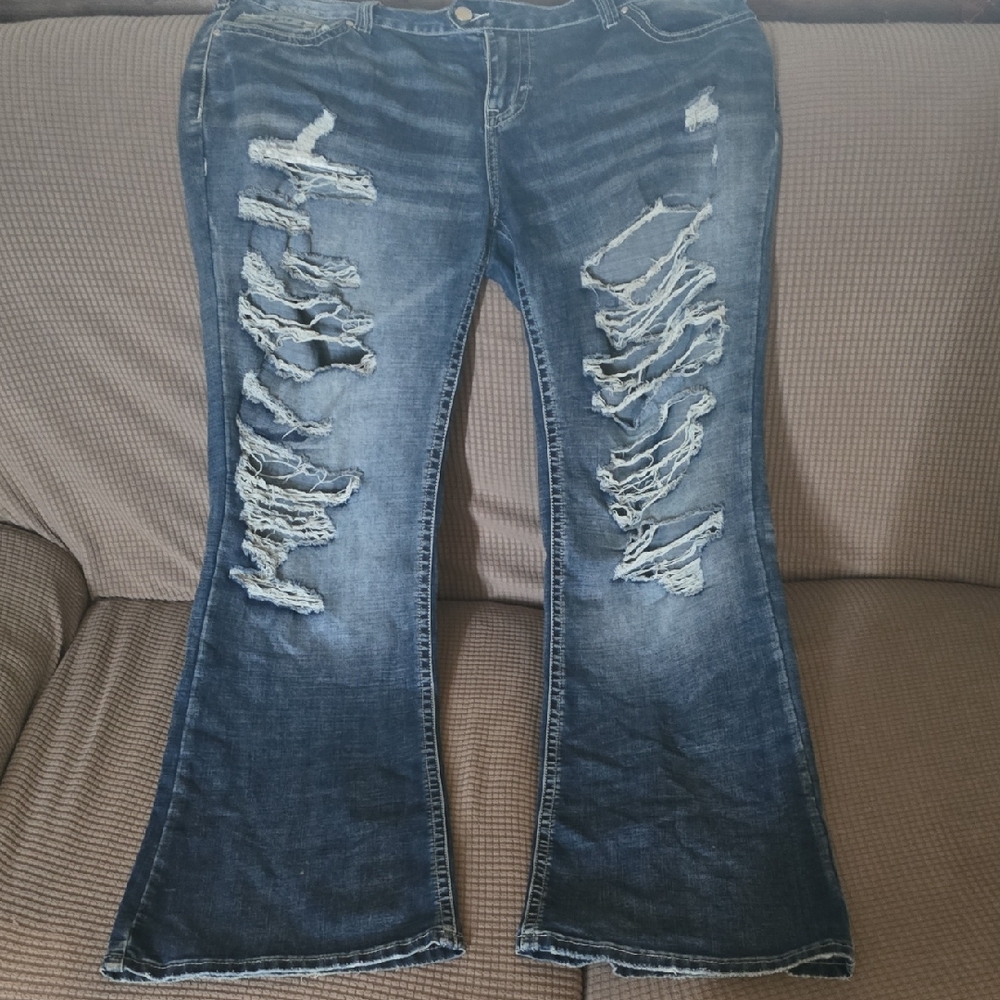Stylish Distressed Flare Jeans in Dark Blue